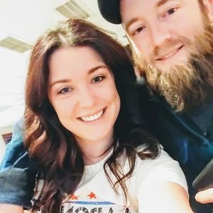 Meet your Posher, Cara